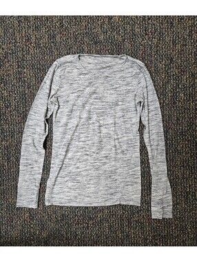 GAP long sleeve